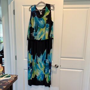 Elegant Black and Blue Floral Dress